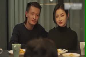 小编泪推！像天堂的悬崖 张雅婷  背景图片