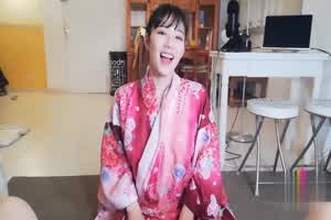 给韩国欧妮来一份大份精液套餐  背景图片