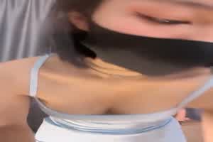 【兔子追乌龟】舞蹈超骚反差御姐 裸舞诱惑道具自慰狂插喷水  背景图片