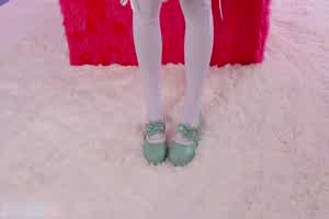 RiaKurumi 原宿风俏丽萌妹子性感写真  背景图片