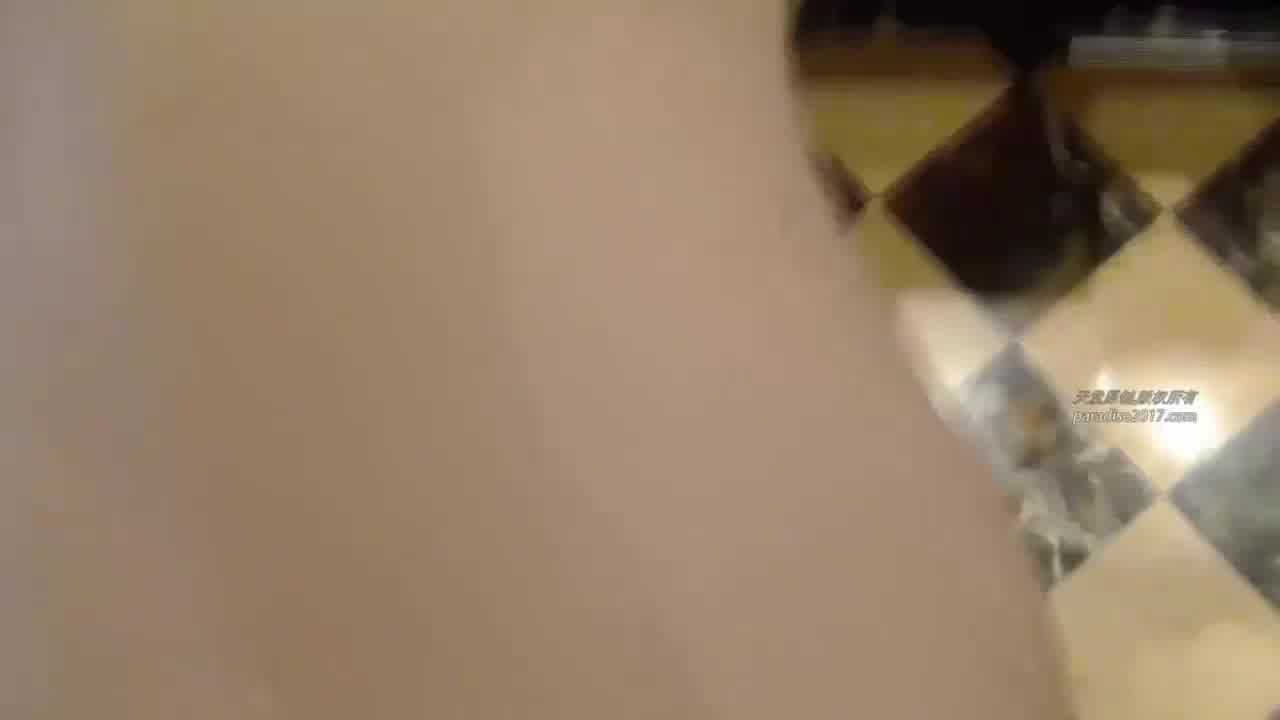  91天堂系列 度假胜地搭讪173女神 的剧照1