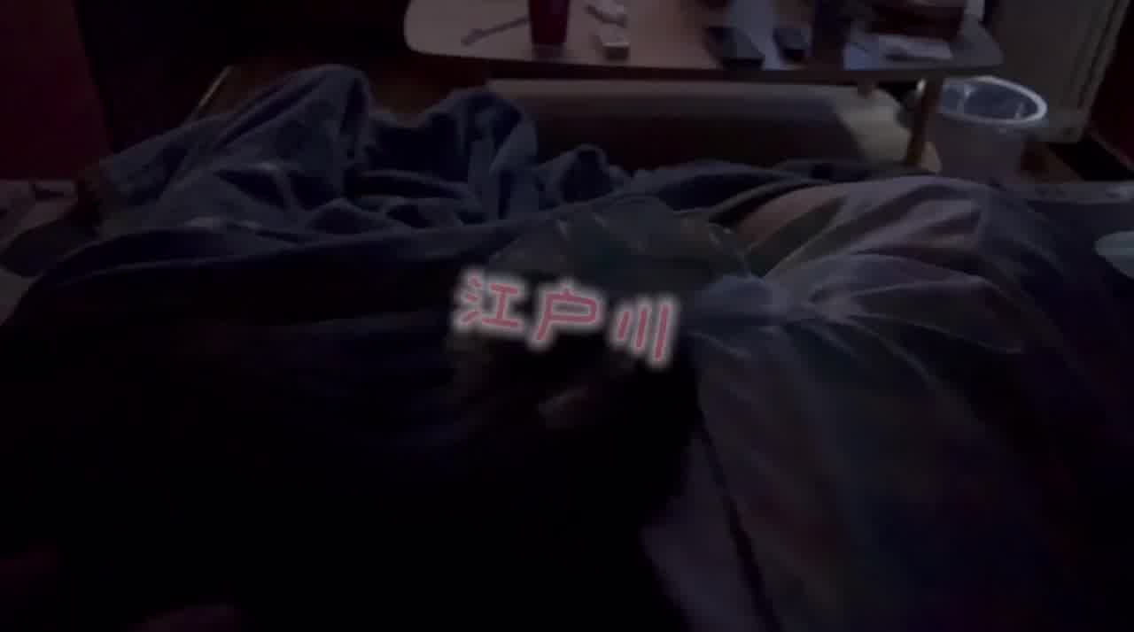  看着电影吃鸡巴 的剧照2