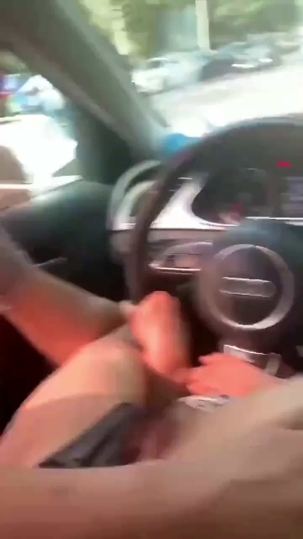  主驾驶的骚逼 的剧照3