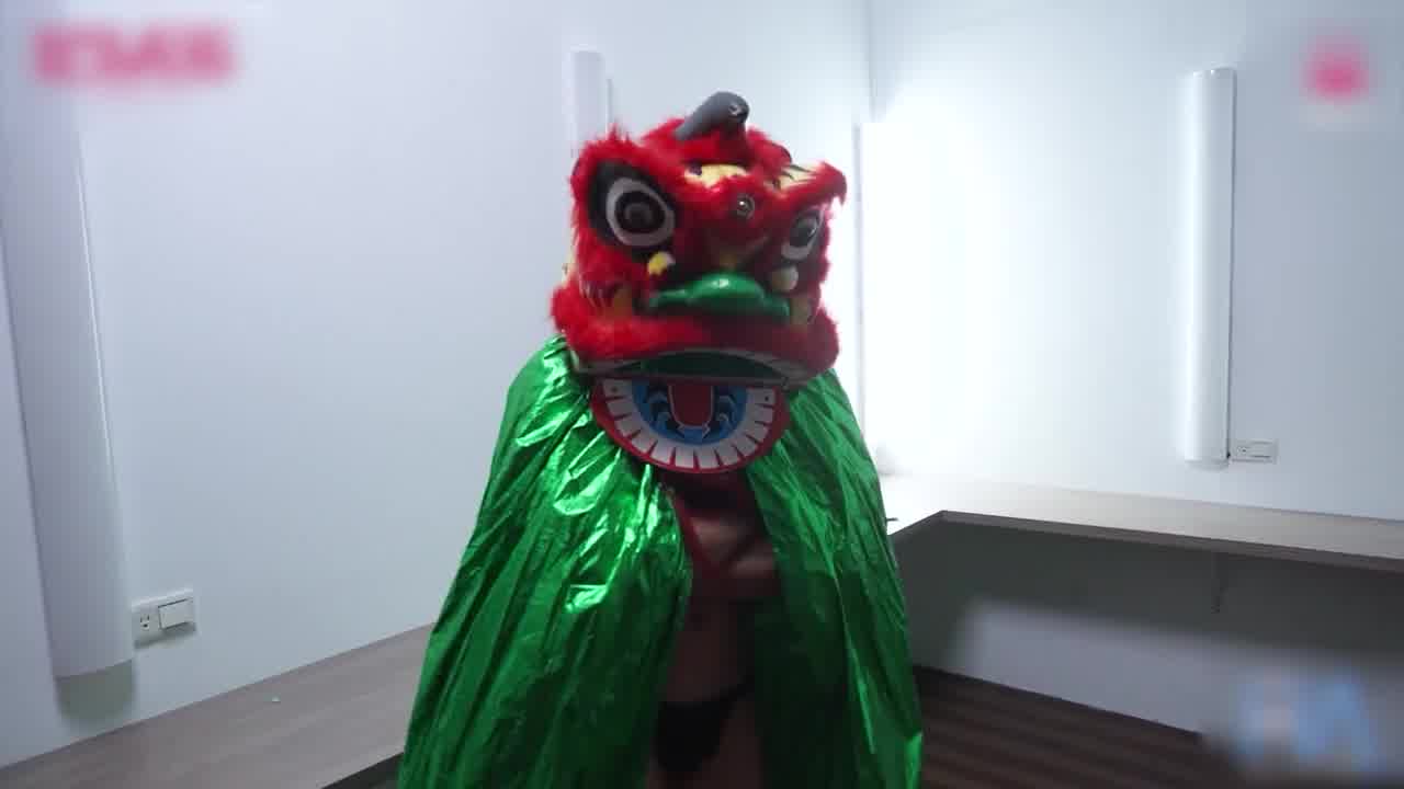  皇家华人 夏晴子 新春性爱逃脱1 的剧照7