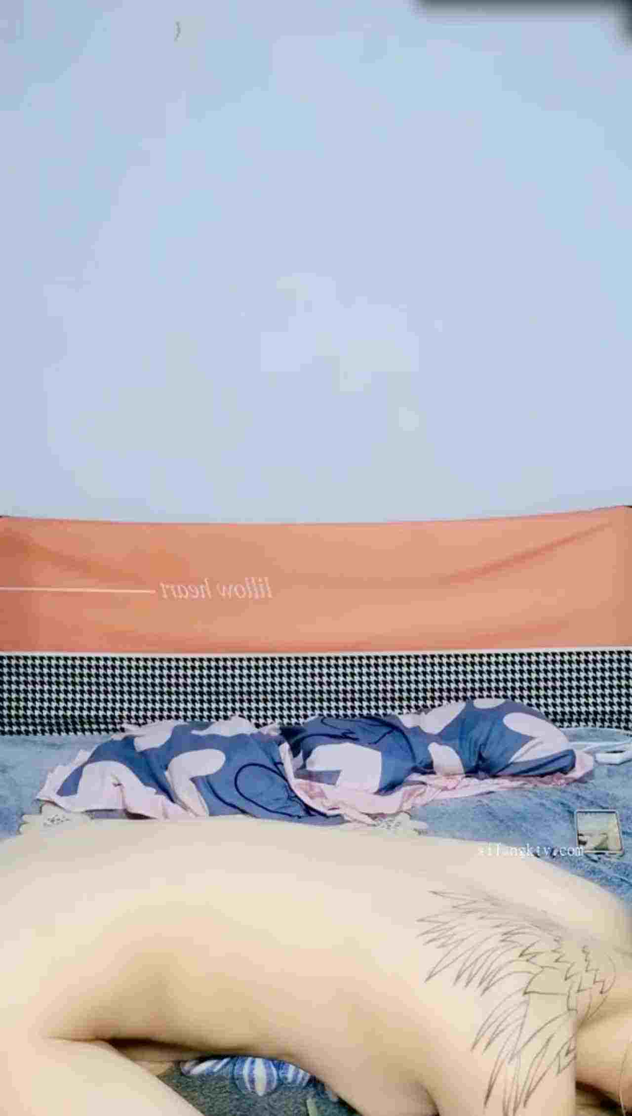  小静妹妹 长相甜美不日可惜 的剧照9