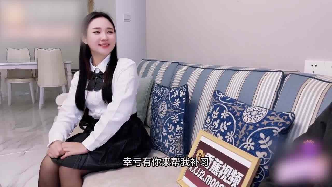  爱玲 风骚学姐最爱 学弟的大鸡巴 的剧照5