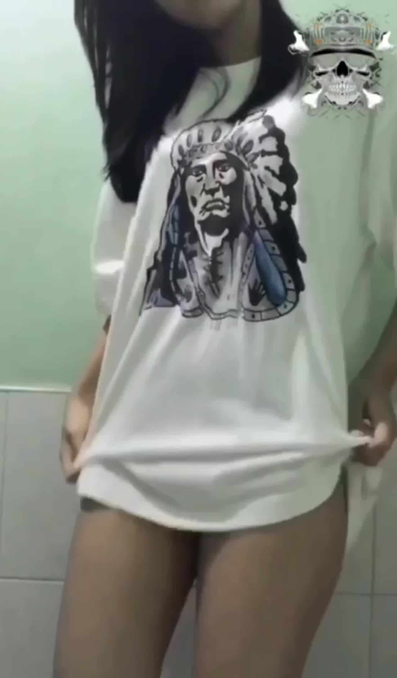  越南清纯学生 的剧照3