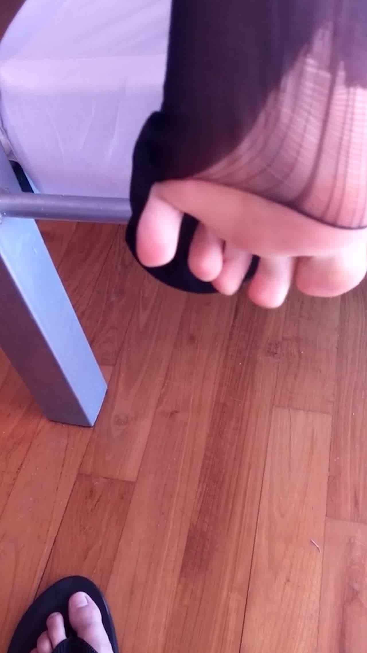  还是大学生会玩搞出一些爱爱花样 的剧照5