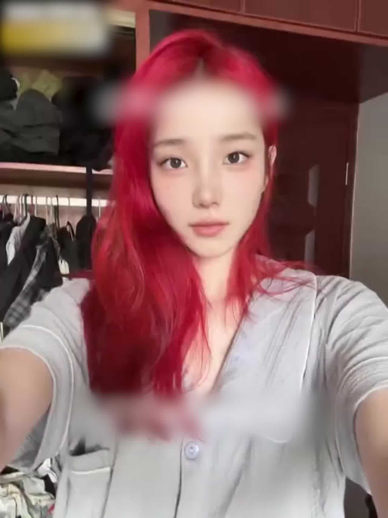  推特 极品高颜值福利姬  瓜陆 美图和视频几乎没区别 质量属实没得说 线下过夜才1800？ 的剧照5