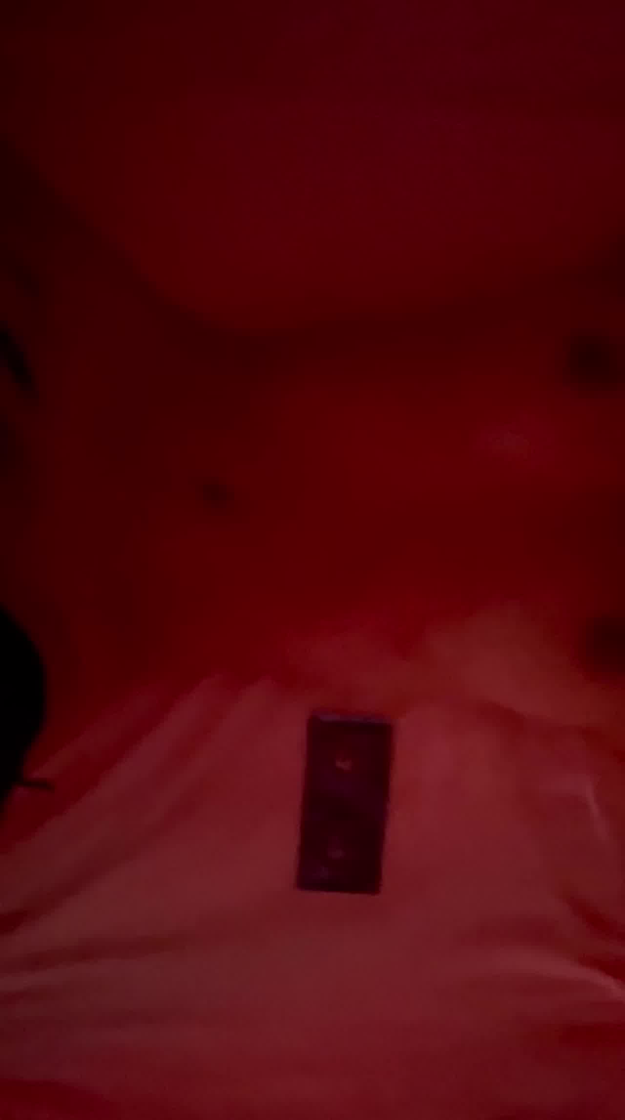  还没玩就出水了 的剧照6